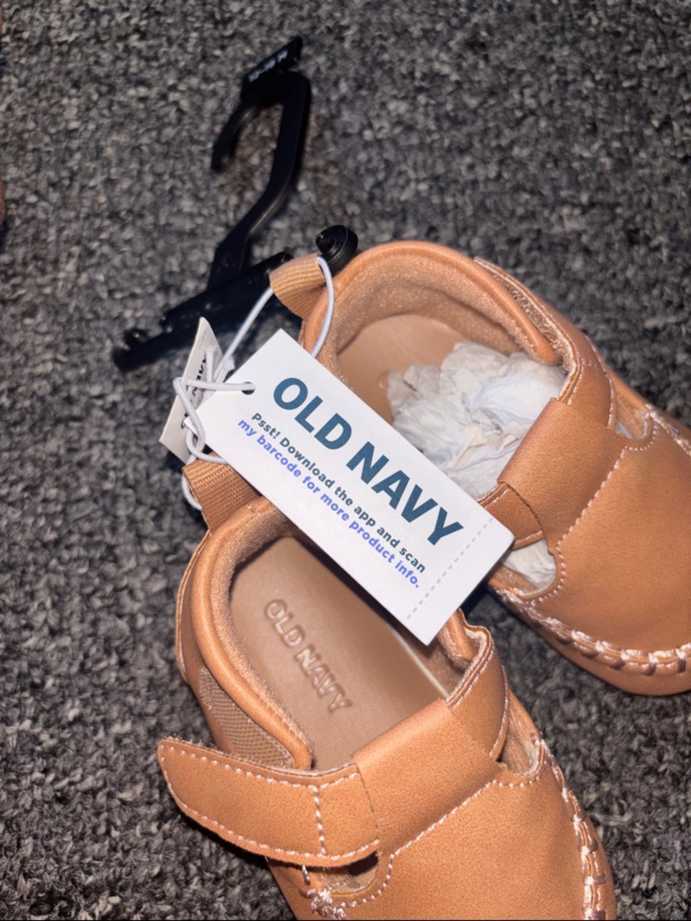 Old Navy Toddler Tan Moccasin Style Shoes - Picture 2 of 4